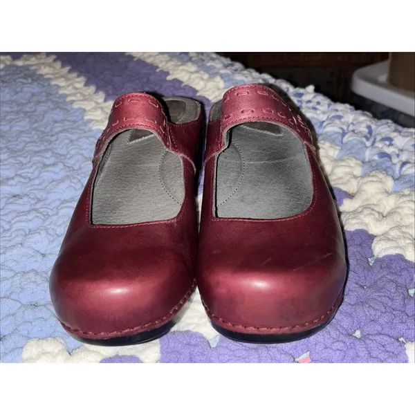 Dansko Ox Blood Red Leather Mary Jane Clogs Sz.9 Discontinued 2011 - Image 8