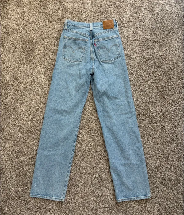 Levi’s ribcage straight jeans - Image 2