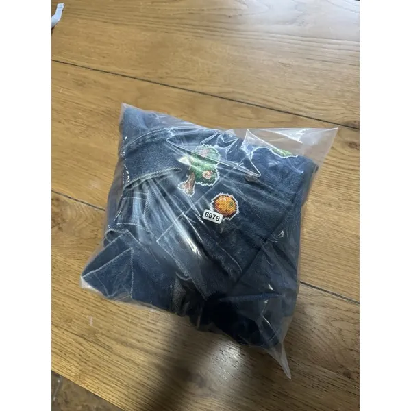 Gap Factory Store Women SZ Small Jean Denim‎ Jacket Animal Crossing Patches READ - Image 14