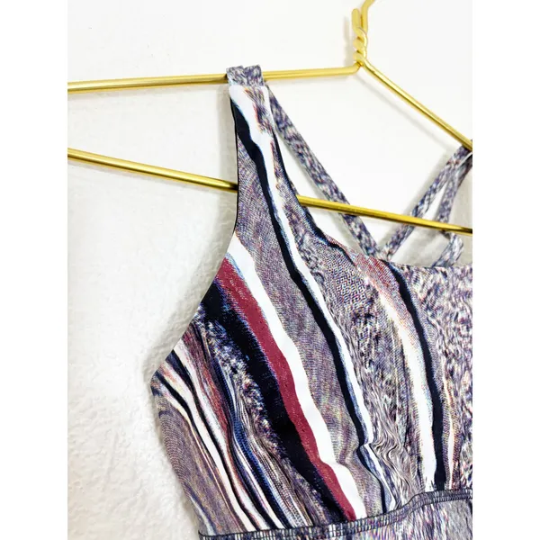 Lululemon Energy Nuxlux Sports Bra Polychromatic Energy Size 6 Workout - Image 5