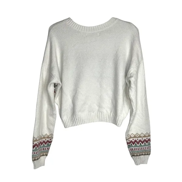 Hollister Women's White Fair Isle Cropped Crewneck Sweater - Size Small - Image 2