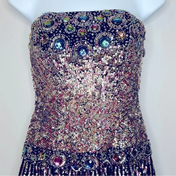 Sherri Hill Strapless‎ Beaded and Sequin Silk Dress Size 4 - Image 3