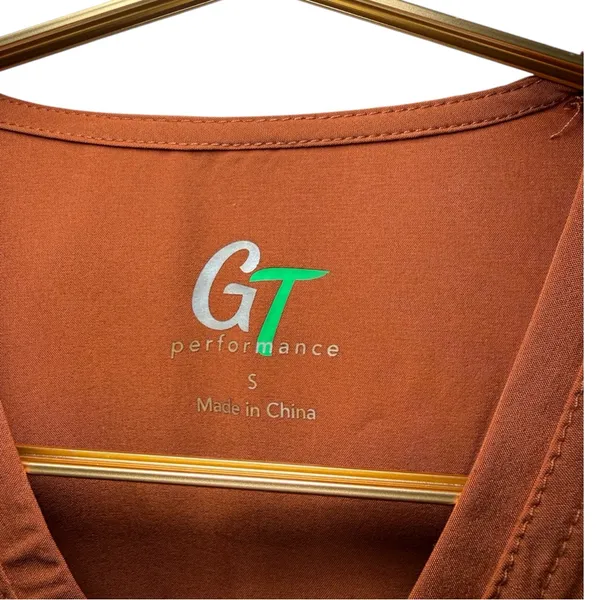 GT Performance Cinnamon Brown Scrub Top Women’s Size S – New With Tags - Image 5