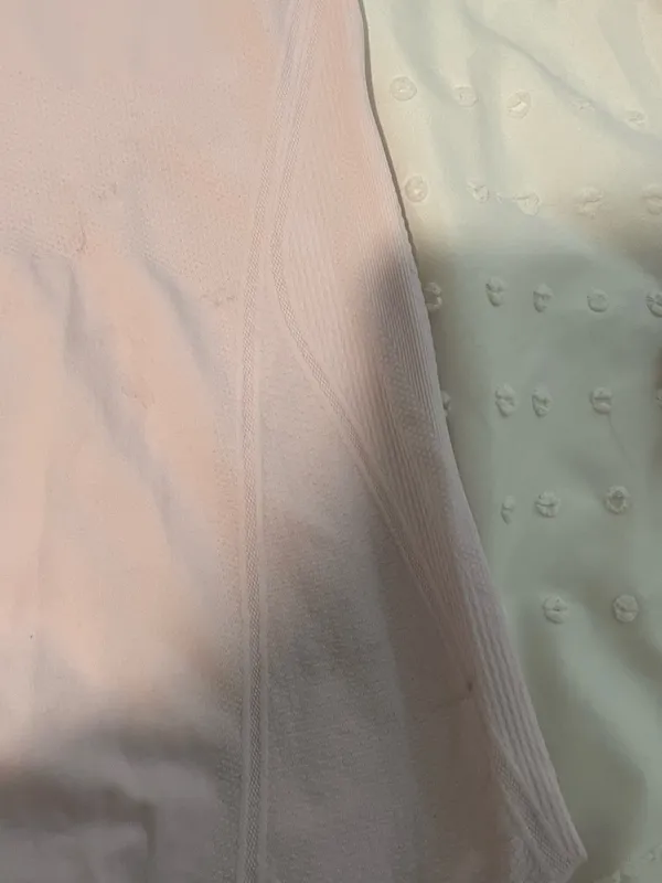 Athleta Women’s Long Sleeve Top - Image 4