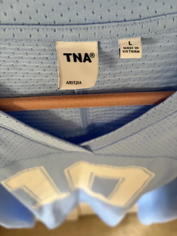 Aritzia TNA Jersey Tee - Image 2
