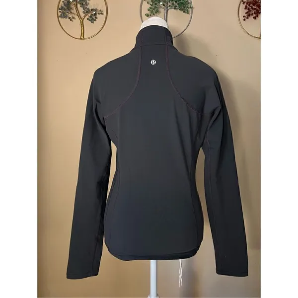 Lululemon Charcoal Gray and Pink Shape Jacket Size 6 - Image 2