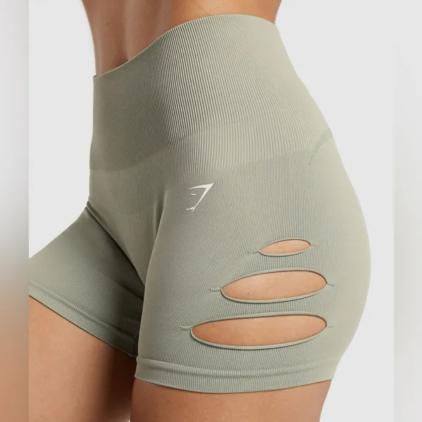 Gains Seamless Ripped Shorts - Image 5