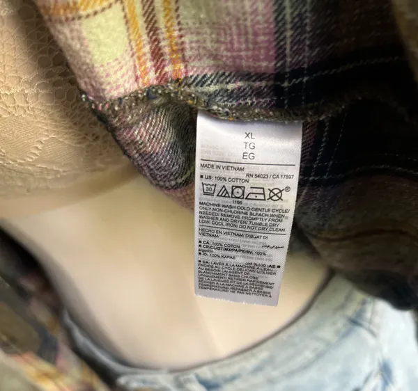 Old Navy Boyfriend Flannel - Image 6