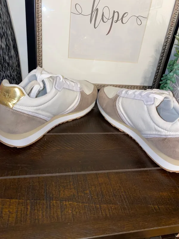 J. Crew Women's Suede Trainer Walking Sneakers Size 8 - Image 12