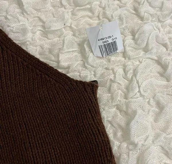 Old Navy BROWN KNIT TANK TOP - Image 5