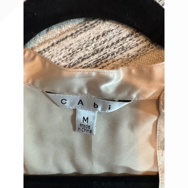 Cabi Champagne Satin Feel Ruffle Bib Blouse Minimalist Beige Top Women's Medium - Image 4