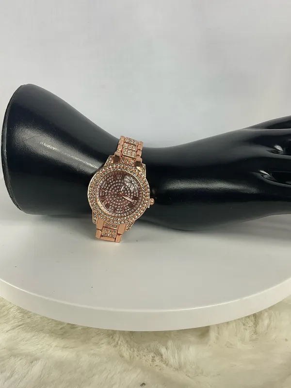 Women’s Rose Gold Tone Rhinestone Watch Roman Numeral Link Bracelet - Image 4