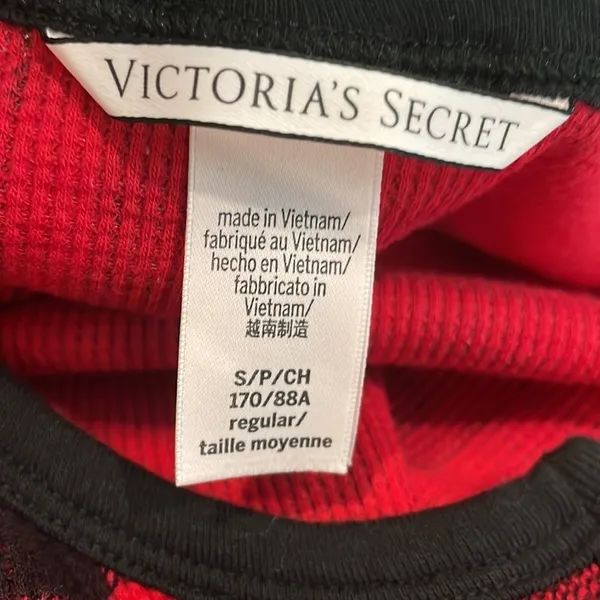 VICTORIA'S SECRET Thermal Long Pajama Set Red Black Plaid small - Image 4