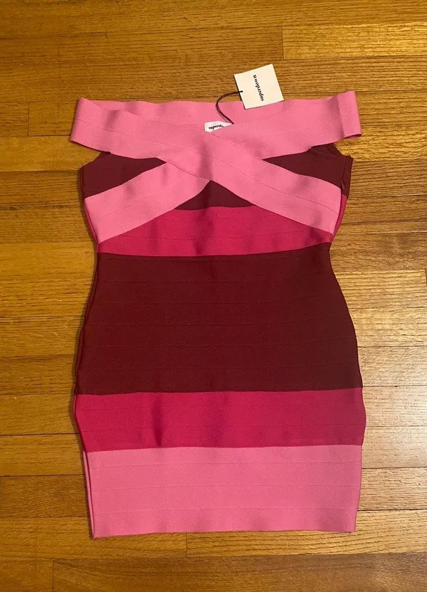 superdown NWT  Pinky Mini Dress In Pink Multi - Image 4