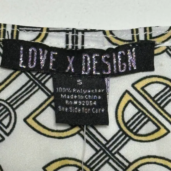 LOVE X DESIGN Geometric Print Cropped Blouse Long Sleeve Women's Size S‎ - Image 4