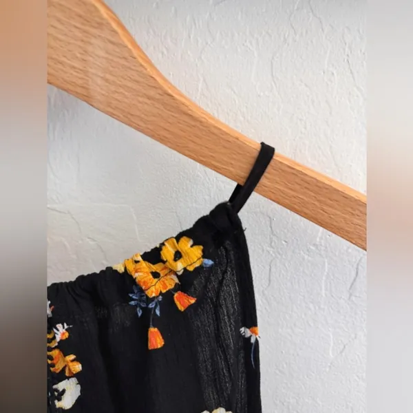 H&M Divided Floral Halter Top Women 4 Black Crochet Boho NWT‎ - Image 3