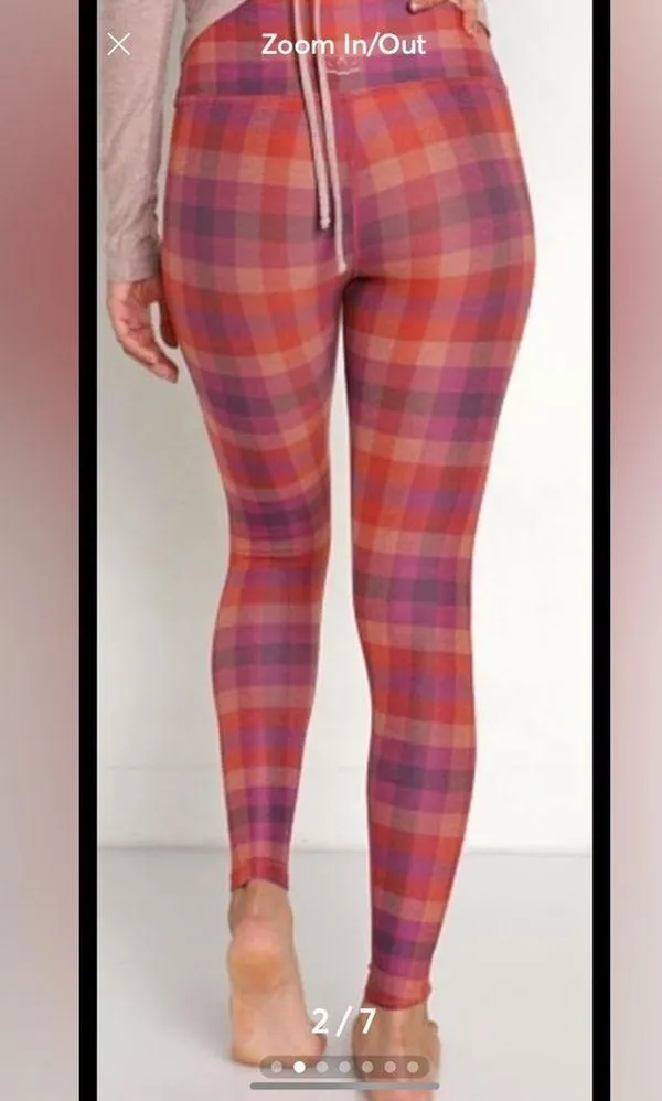 Beyond Yoga Soft Mark Midi High Waisted Legging. Size XS - Image 2