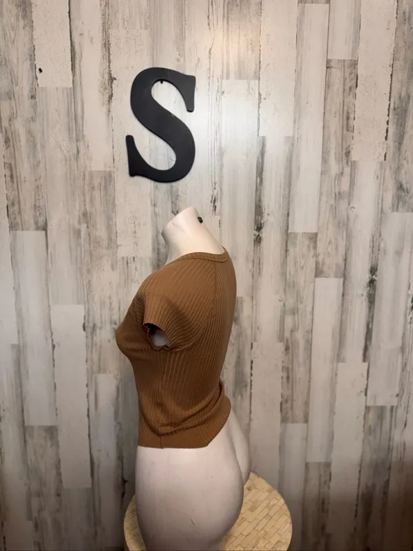 American Eagle Tan Brown Ribbed Henley Short Sleeve Crop Top Womens Small Button - Image 6