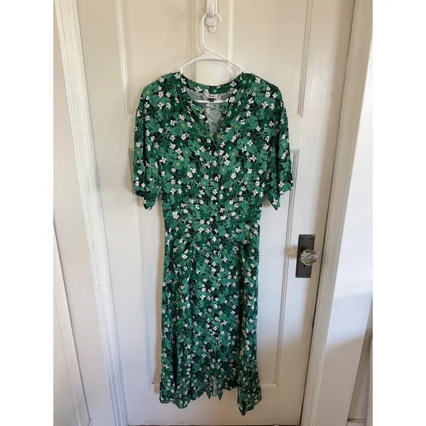 The Kit Cobie shirt dress in Green Primrose floral print size 6‎ - Image 2