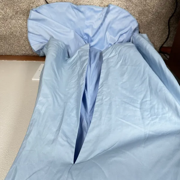 NEW Cocomelody Formal Gown Womens 2? Ice Blue Rosette Strapless Maxi Train Prom - Image 4
