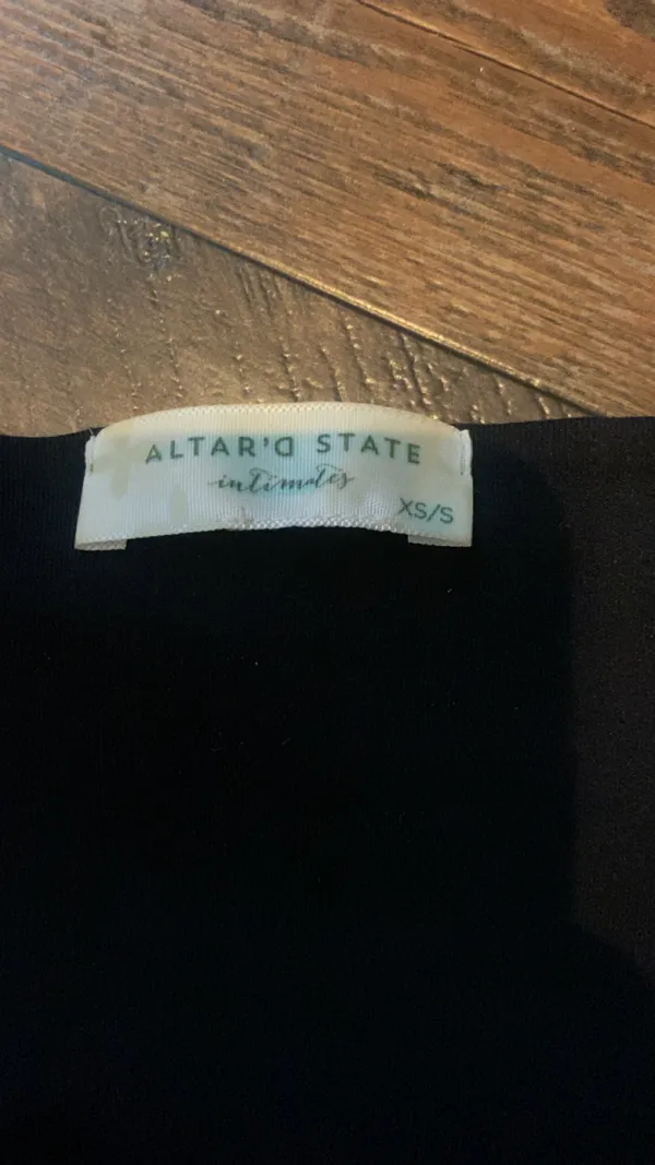 Altar'd State Black Long Sleeve Top Crop - Image 3