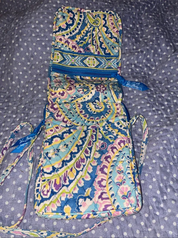 Vera Bradley Capri Blue Paisley Quilted Crossbody Bag Purse Blue, Green, Purple - Image 7