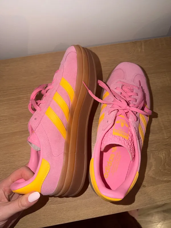 Adidas Pink and yellow sambas - Image 2