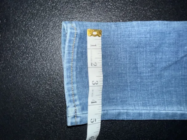 Levi's 711 Skinny Jeans Size 28 - Image 6