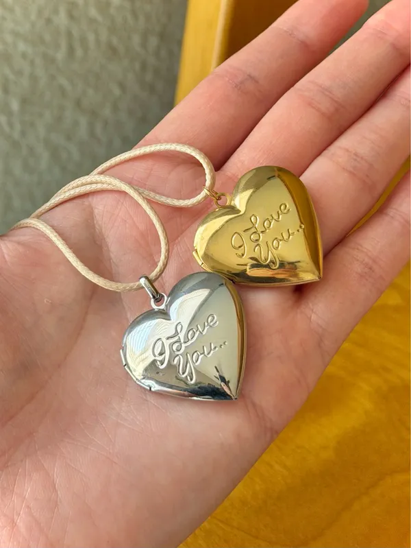 Handmade “I love you” gold tone stainless steel heart locket charm necklace 🍃🩵 - Image 7