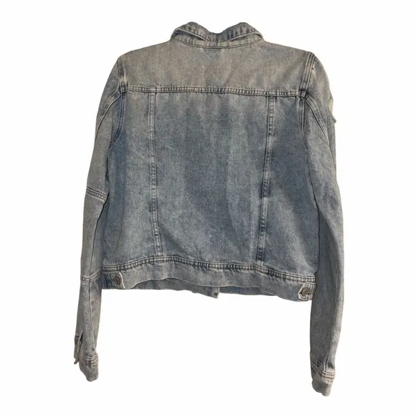 ✨FREE PEOPLE RUMORS LIGHT WASH DENIM SZ MEDIUM JACKET✨ - Image 5
