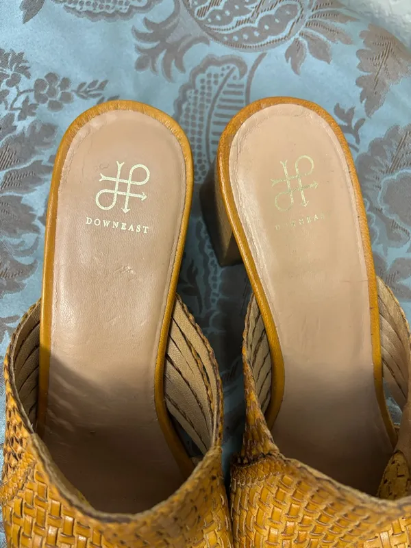 Downeast Natural Tan Leather Woven Open Toe Heeled Mule Size 10 - Image 8