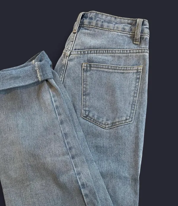 Pretty Little Thing jeans size 36 - Image 6
