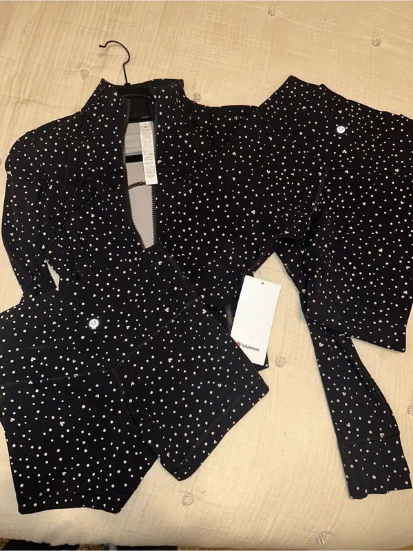 Lululemon Black & White Scattered Align Leggings Shorts & Define Jacket set 6 - Image 2