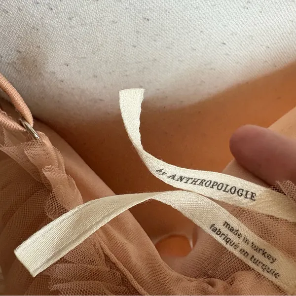 ANTHROPOLOGIE Tan Pleated Tulle Tank Size Medium‎ - Image 6