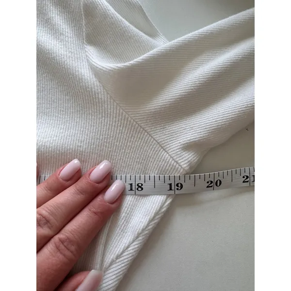 Prana White‎ Knit Crochet Trim V-Neck Long Sleeve Casual Top Womens XL Hiking - Image 5