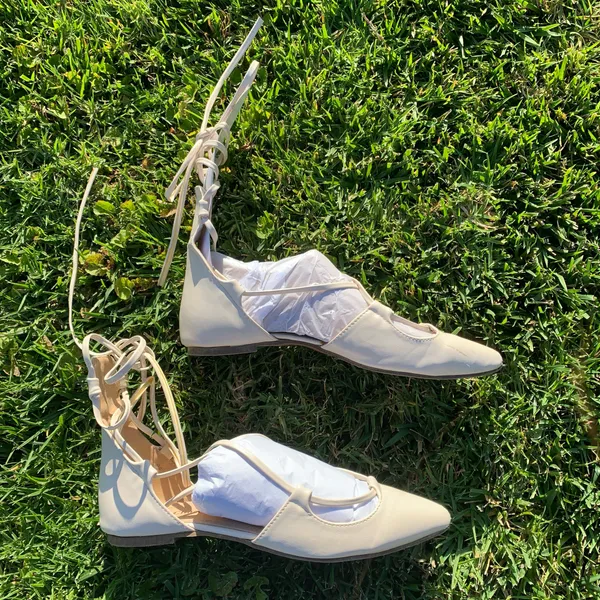 Chase + Chloe White Pointed-Toe Lace-Up Gladiator Flats - Image 7