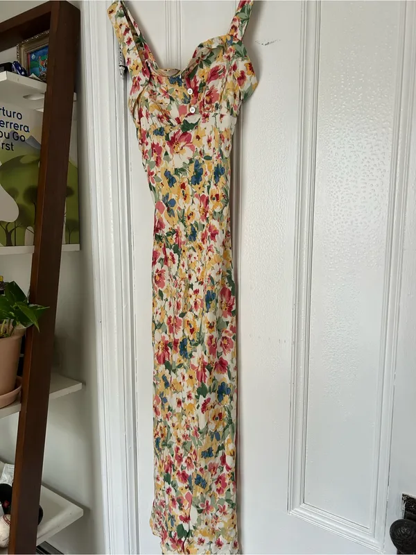 Reformation Tancy Dress in Daria Sz 2 floral - Image 3