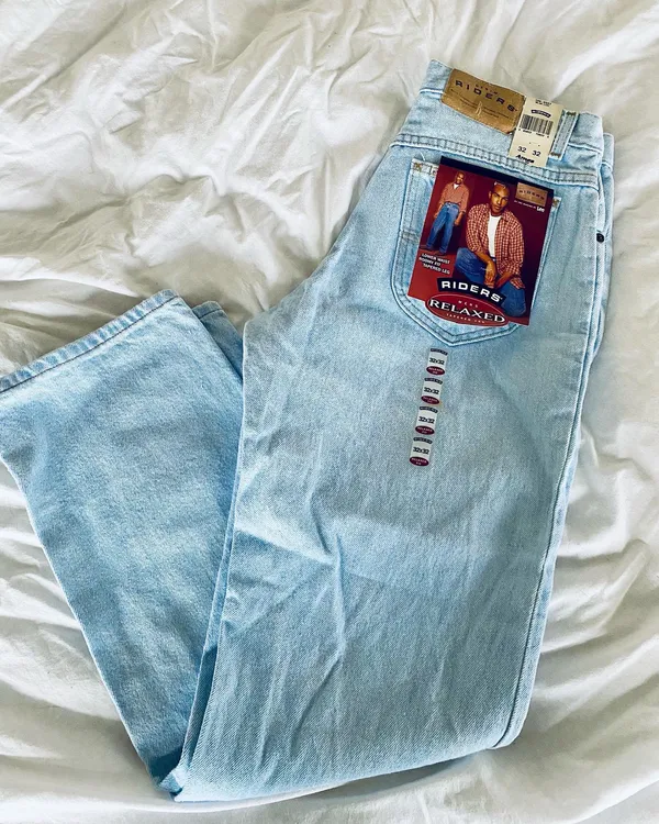 nwt 90s riders relaxed denim / 32 x 32 - Image 2