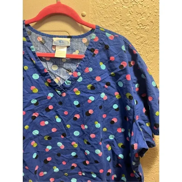 SB Scrubs Blue With Polka Dots Scrub Top Woman’s Size 2X - Image 4