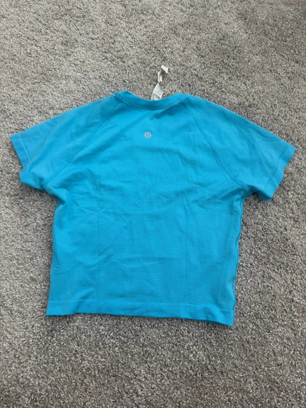 Blue Lululemon cropped swiftly tech  - Image 3