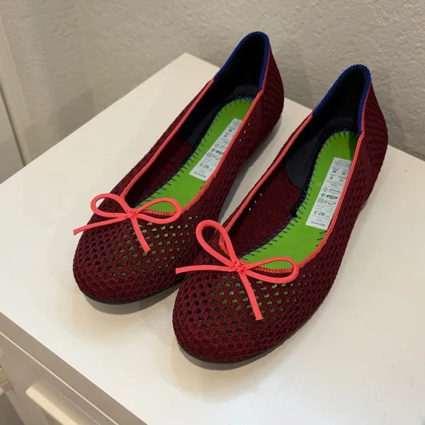 Rothy's Women's The Ballet Flat With Bows in Berry‎ Mesh 7.5 - Image 3