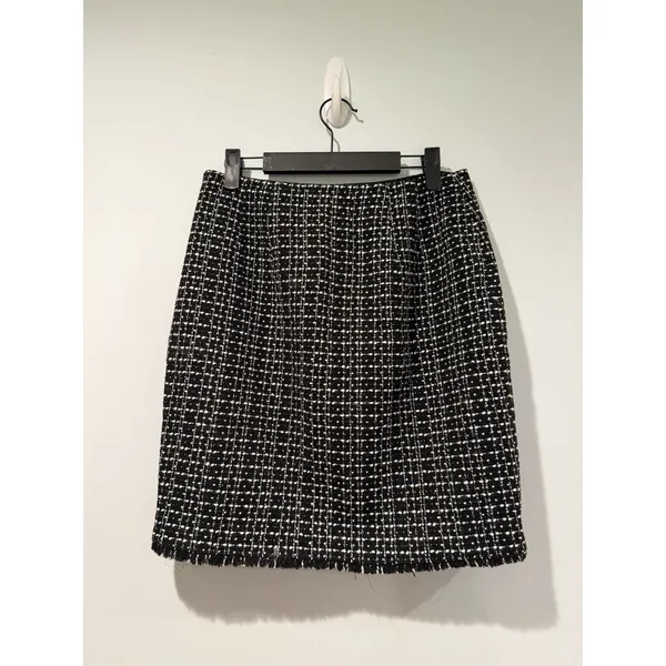 Ann Taylor Tweed Pencil Skirt Womens 2 Workwear Academia Collegiate Quiet Luxury - Image 2