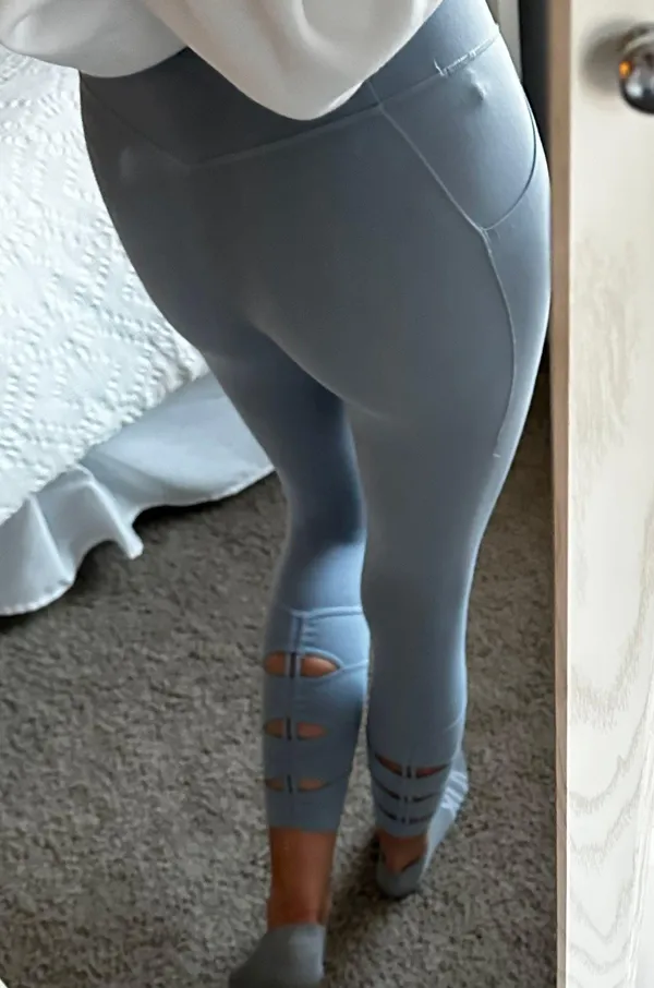 Athleta Light Blue  Leggings - Image 4