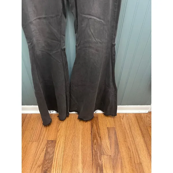 Free People Thirty One‎ Charcoal Grey Flare Jeans Womens Size 31 - Image 2
