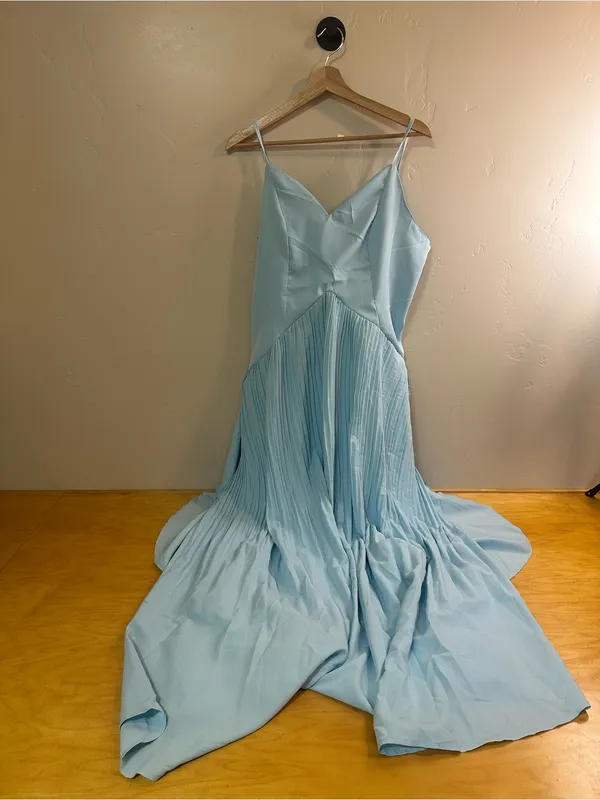 Ice Blue Ruffle Mermaid Pleated Maxi Dress with Adjustable Straps XL NWOT - Image 3