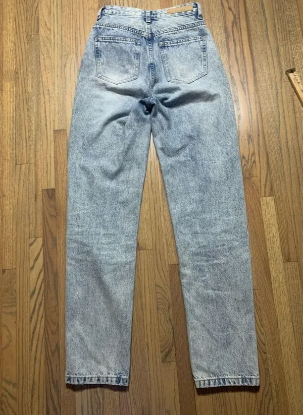 White fox jeans xs - Image 5