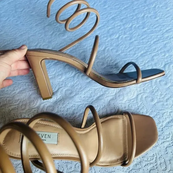 STEVEN By Steve Madden New York Jaidin Ankle Wrap Heel in Nude Strappy Sandal Size 11 - Image 4