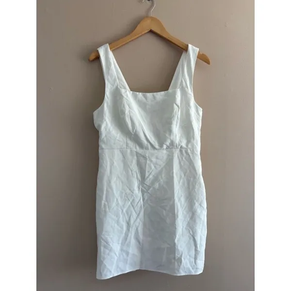 Lulus Blissfully Beaming White Sleeveless Bow Mini Dress Size medium Bridal Sexy - Image 4