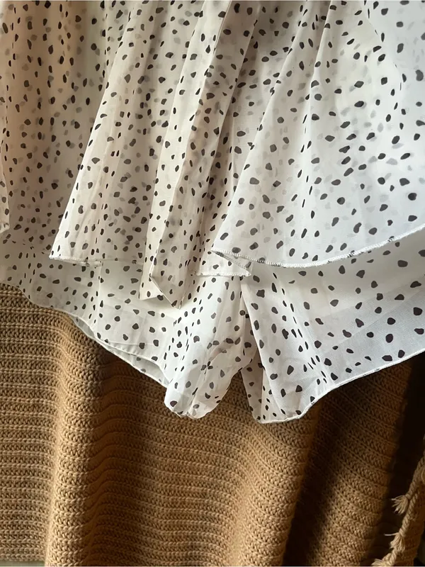 Classic Cream Wrap Dress with Black Dot Pattern Size L - Image 5