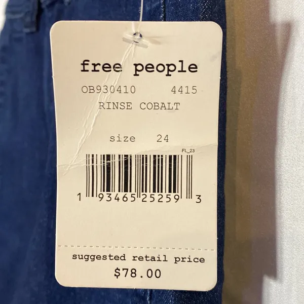 NWT!! Free People So Chic High Waist Denim Bermuda Shorts Size 24 - Image 7
